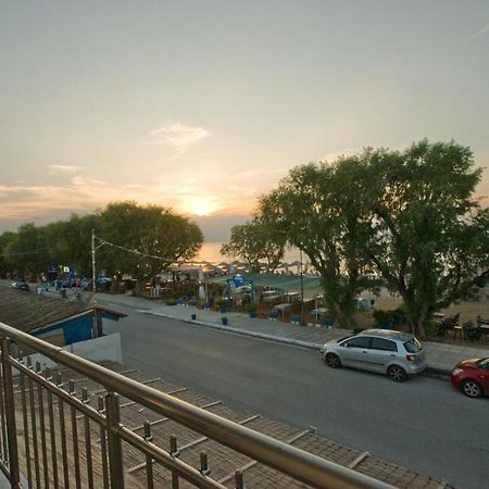 Sea Gem Apartment 1 Neoi Epivatai Buitenkant foto