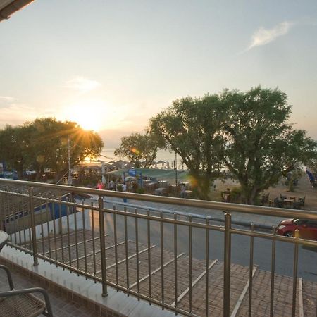 Sea Gem Apartment 1 Neoi Epivatai Buitenkant foto